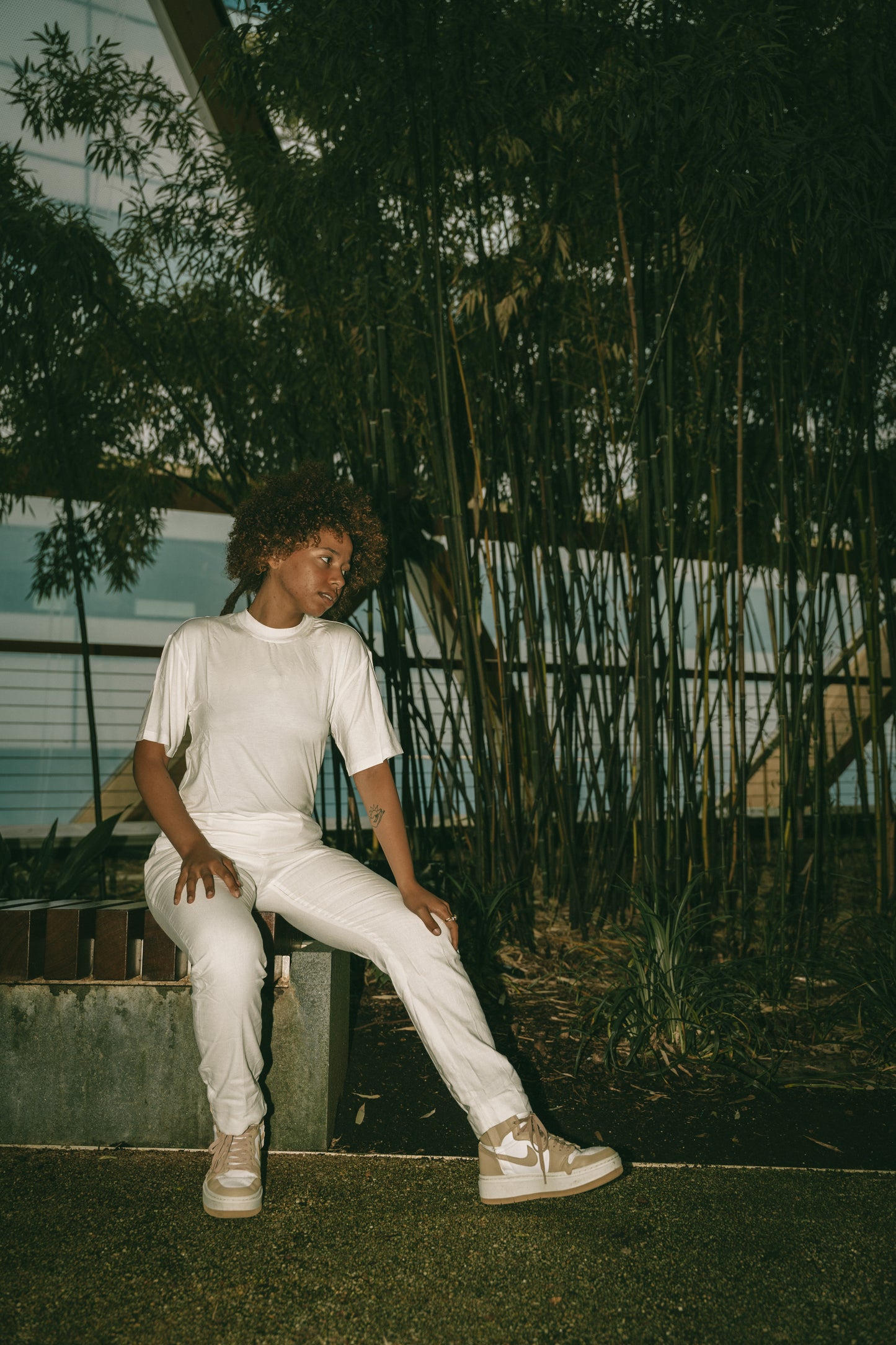 PLAIN WHITE OVERSIZED GAOZZI BAMBOO T'Z { short sleeved }